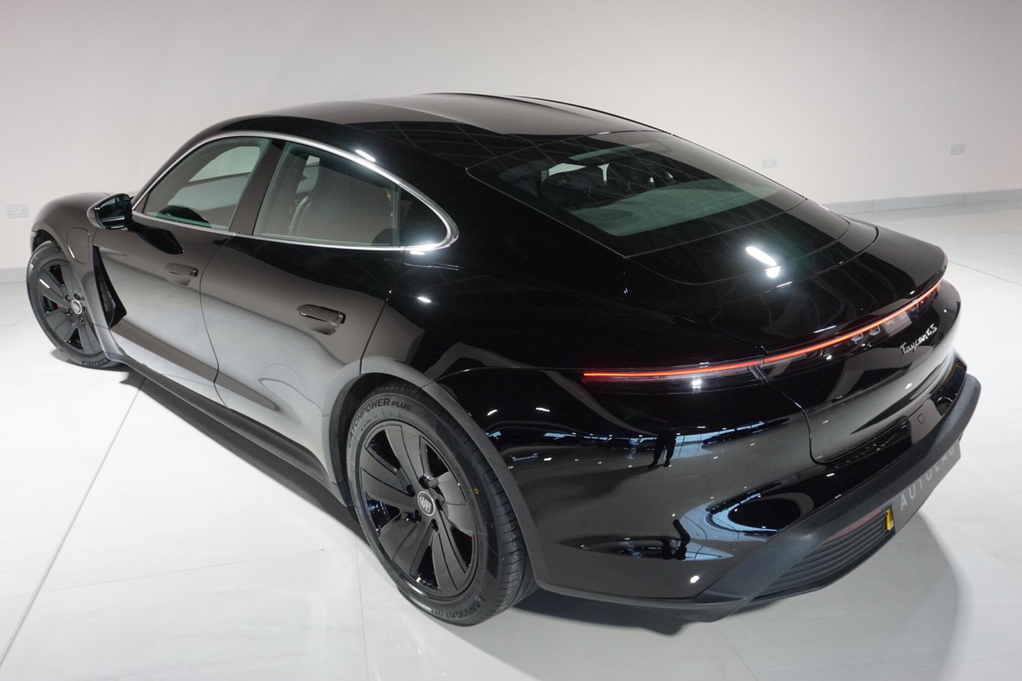 Porsche Taycan Performance 79.2kWh 4S Saloon 4dr Electric Auto 4WD (530 ps)